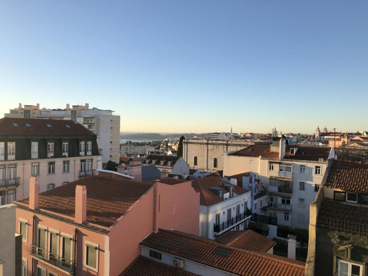 Lv Premier Amoreiras Am2 Lisbon Exterior photo